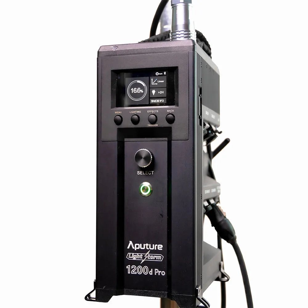 Aputure Light Storm 1200d Pro LED Light
