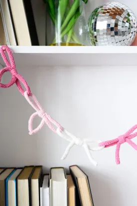 Bow Garland (Knit)