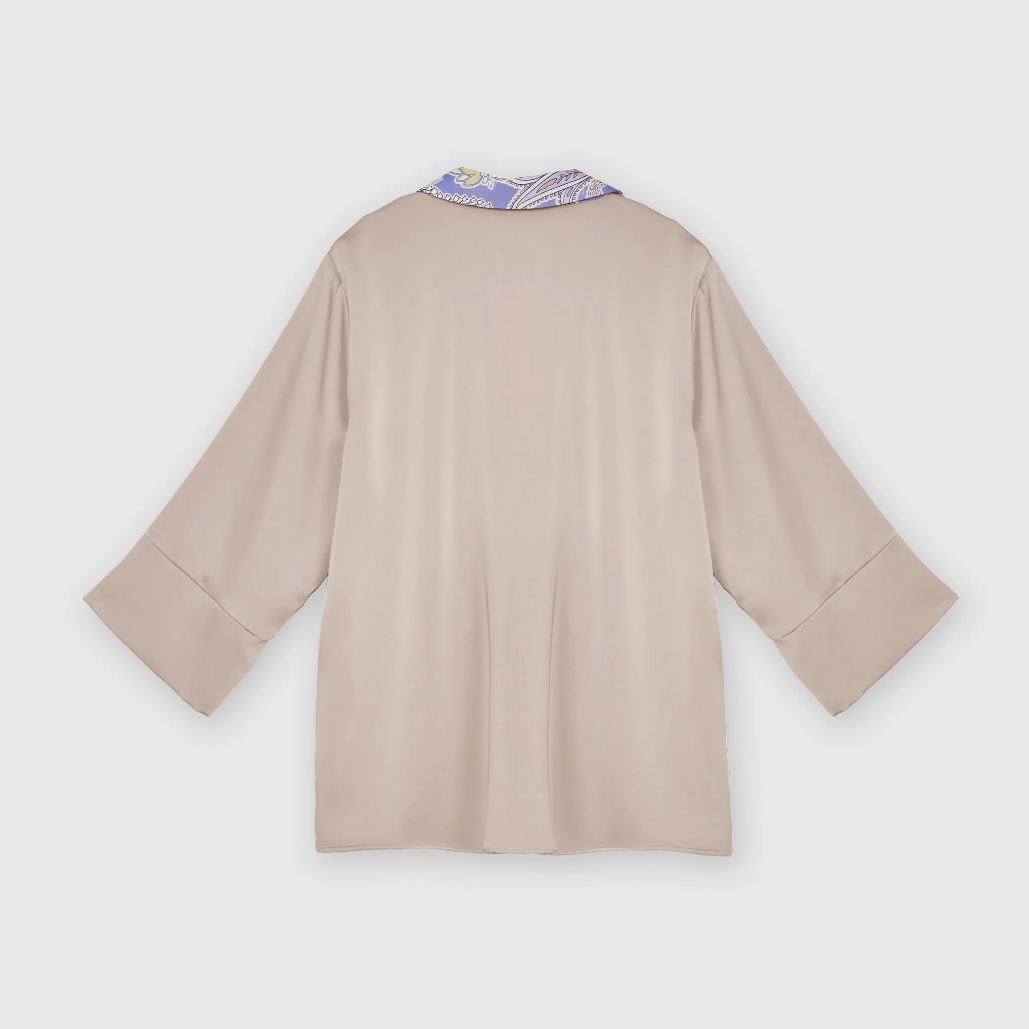 Contrast Trimmed Top