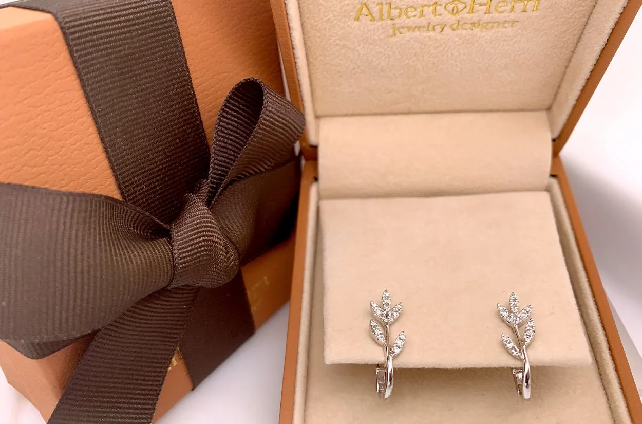 Earrings 14kt Gold Alstroemeria Flowers & Diamonds