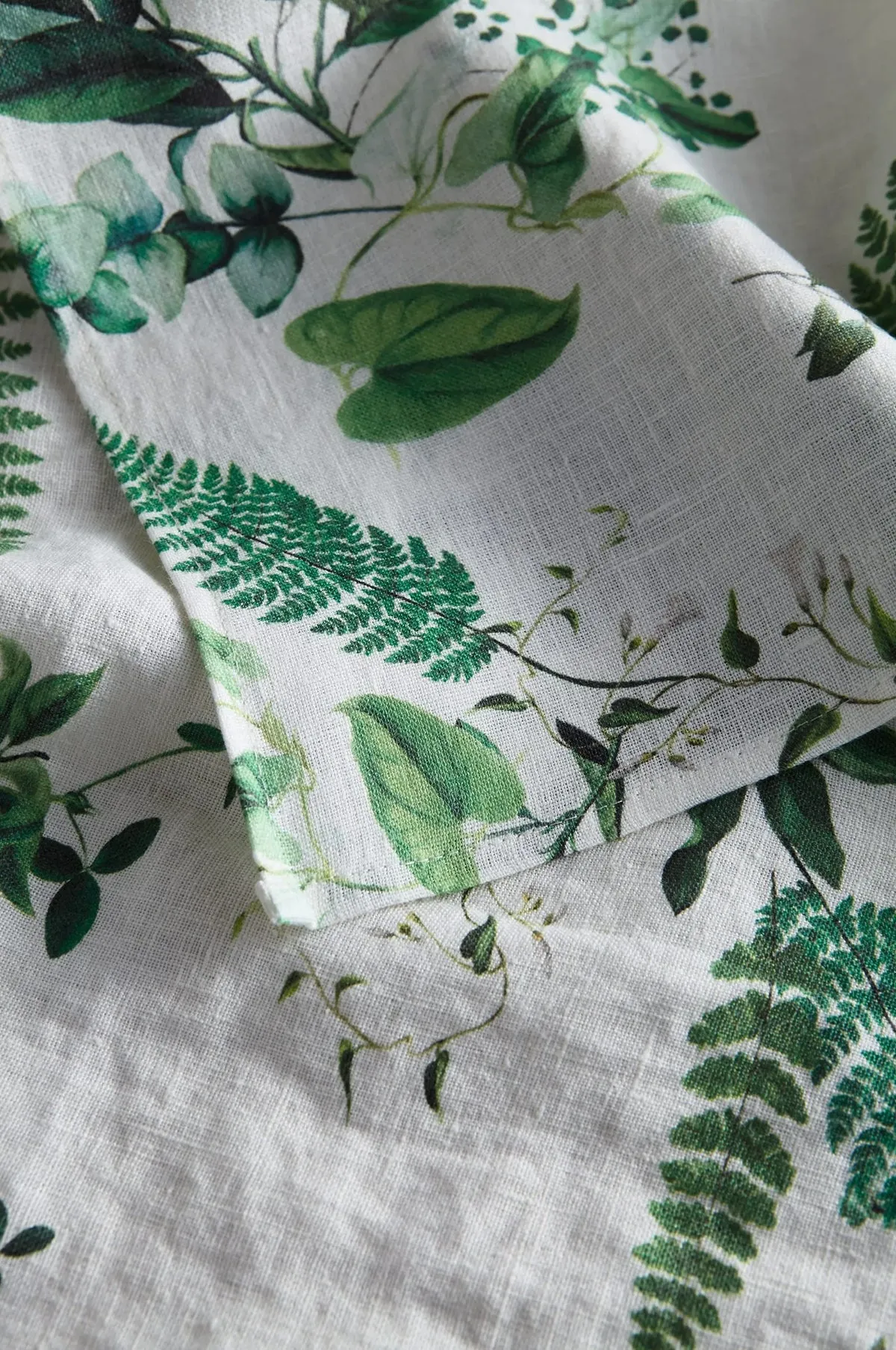 Eden Tablecloth