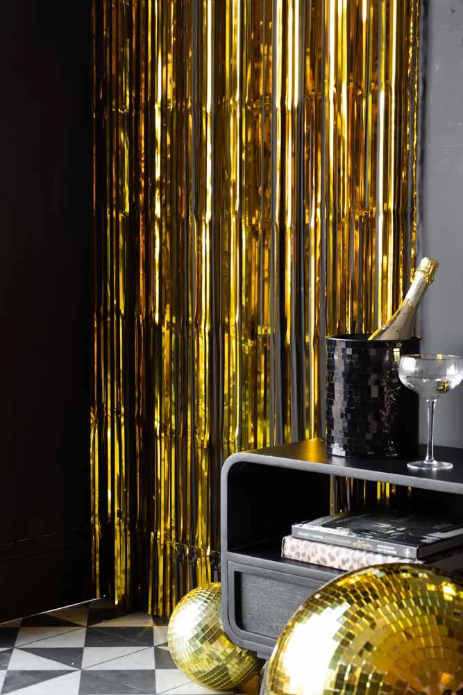 Gold Curtain