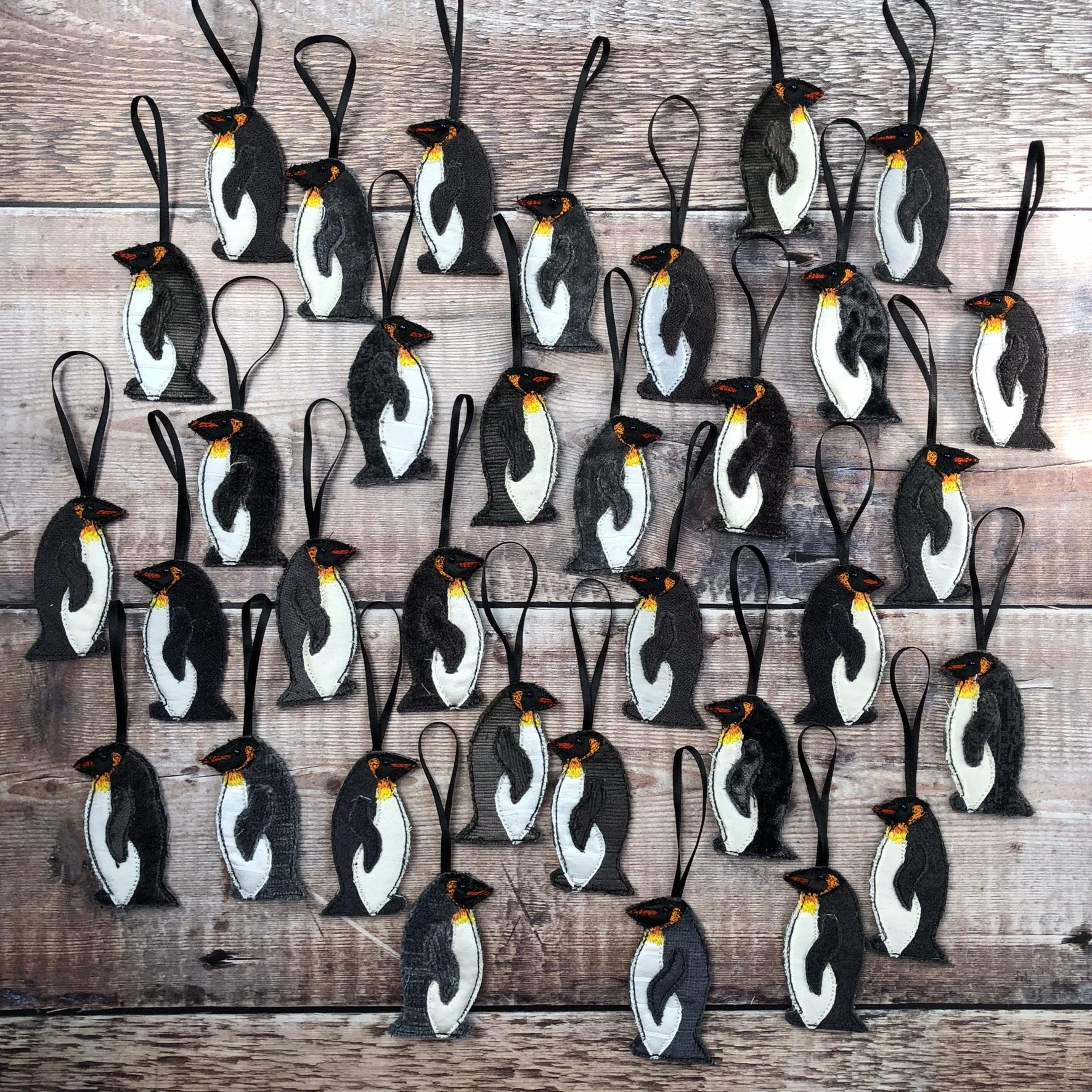 Hanging King penguin
