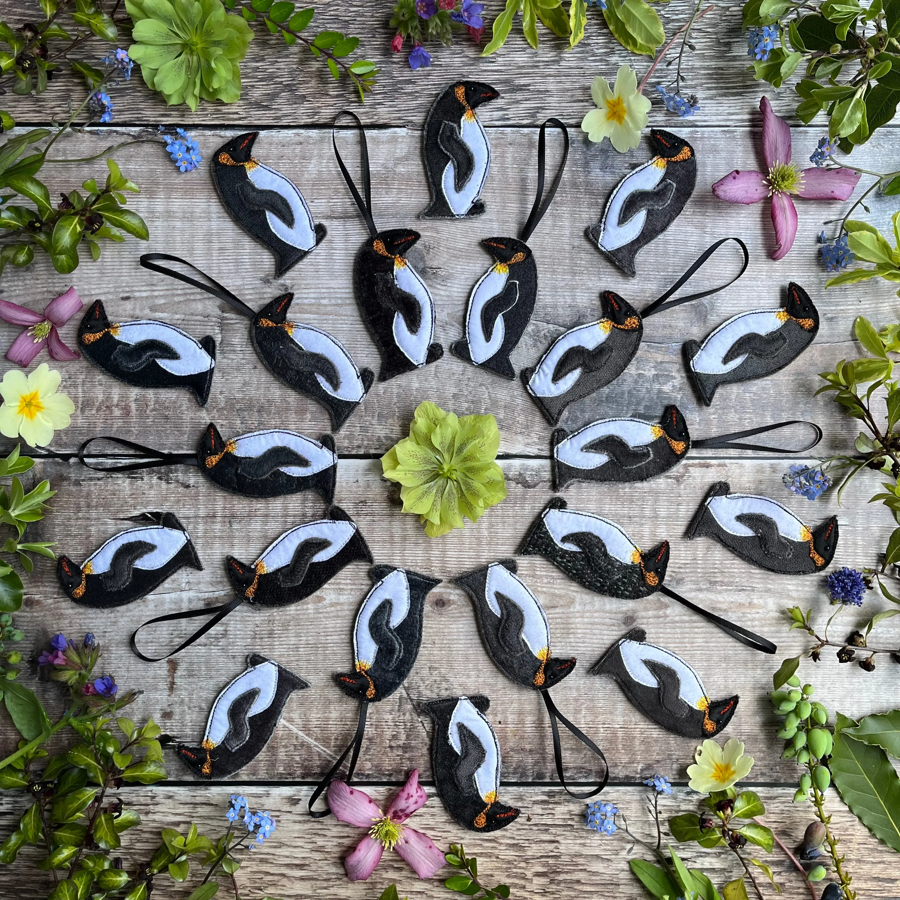 Hanging King penguin