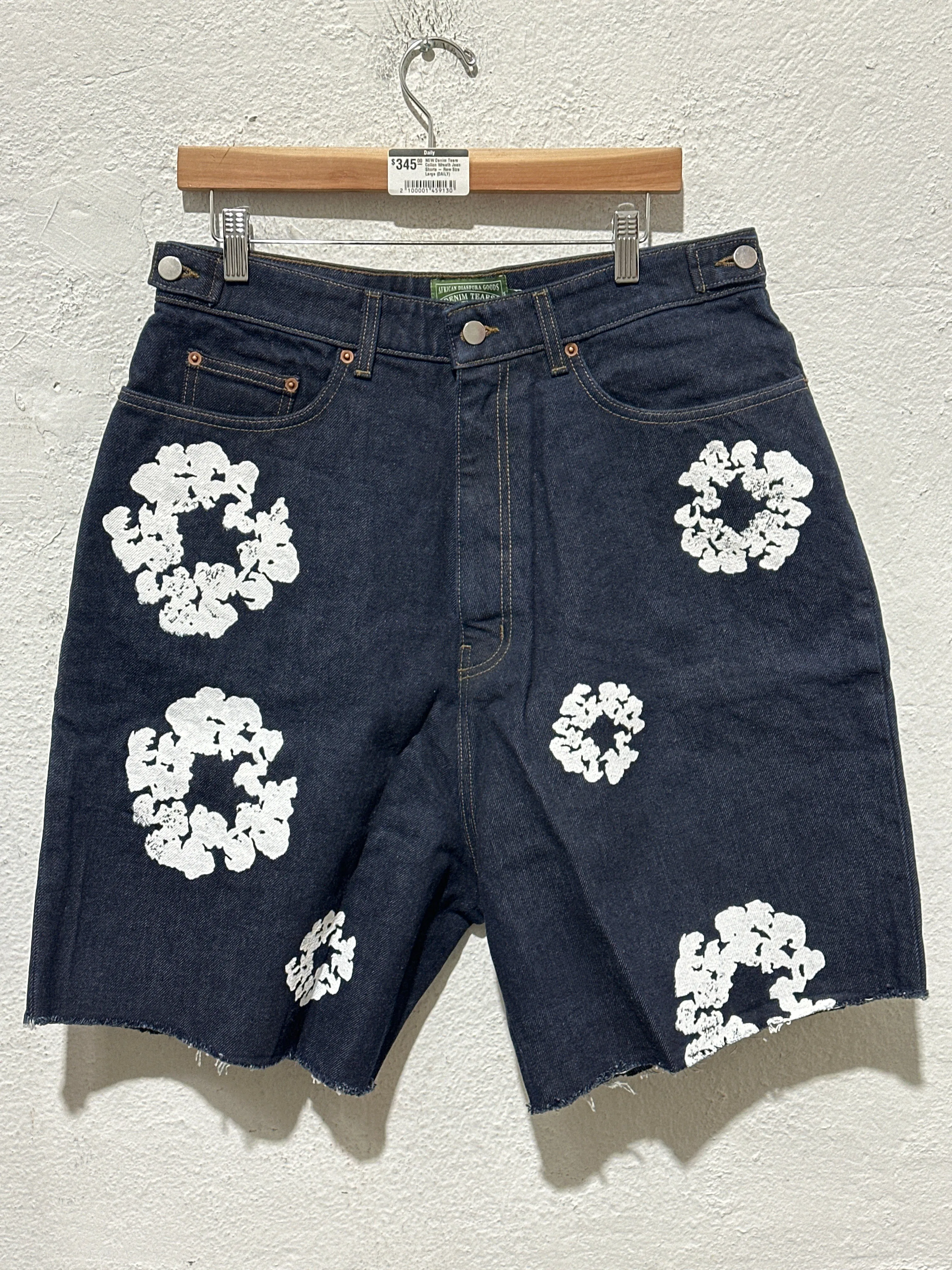 Denim Tears Cotton Wreath Raw Jean Shorts - New
