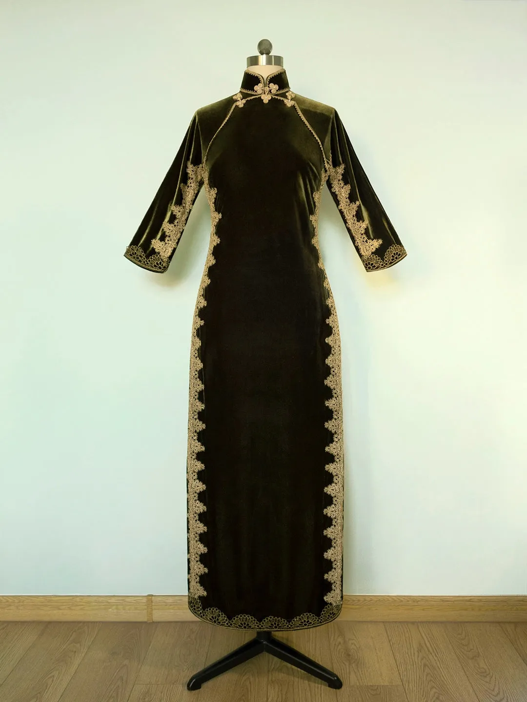 Shexiang Furen 奢香夫人 Extravagant Mistress 1920s Velvet Lace Long Sleeve Qipao